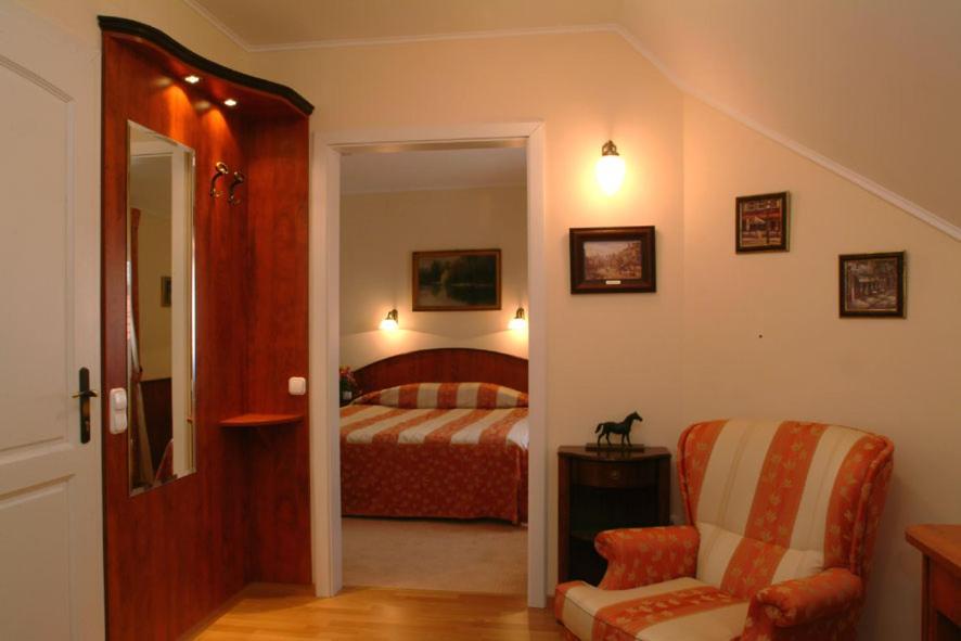 Bed and Breakfast Patria Panzio Eger Esterno foto